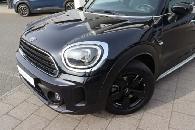 MINI Countryman (2023) thumbnail 2