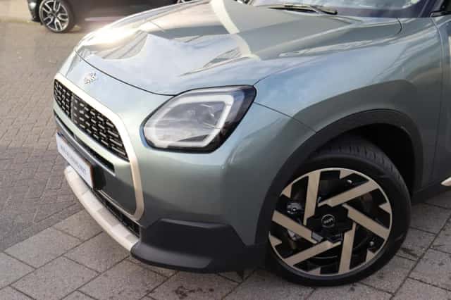 MINI Countryman (2026) thumbnail 3