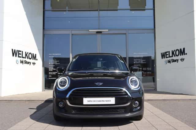MINI Hatchback (2020) thumbnail 2