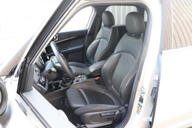 MINI Countryman (2023) thumbnail 4