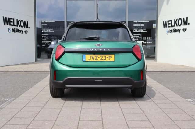 MINI Hatchback (2026) thumbnail 6