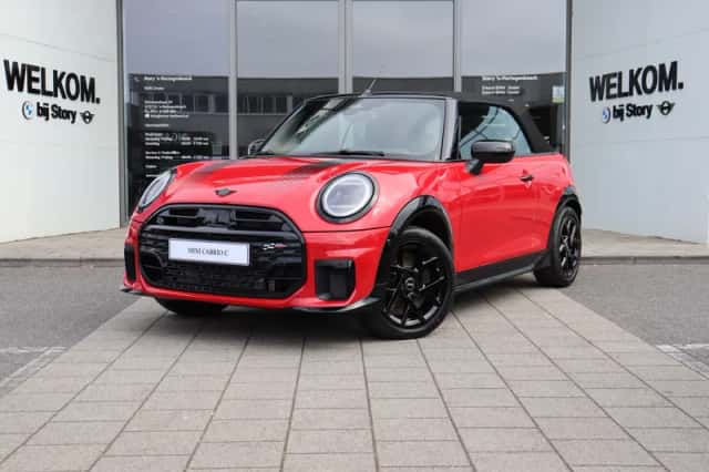 MINI Cabrio (2026) thumbnail 1