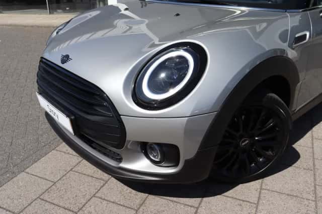 MINI Clubman (2024) thumbnail 2
