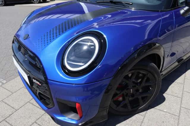 MINI Hatchback (2026) thumbnail 3
