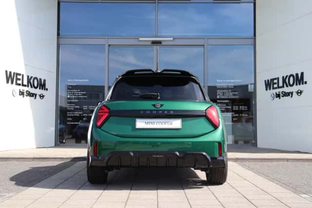 MINI Hatchback (2026) thumbnail 6