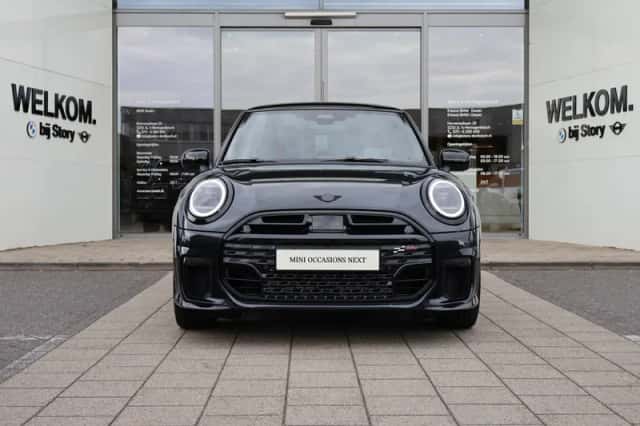 MINI Cooper S (2026) thumbnail 2