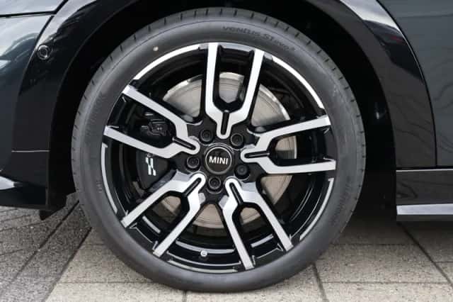 MINI Cooper S (2026) thumbnail 5