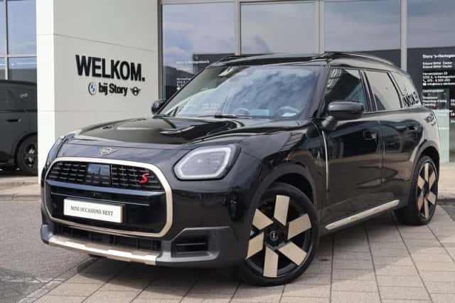 MINI Countryman (2025) thumbnail 1