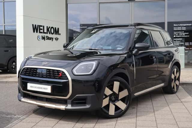 MINI Countryman (2025) thumbnail 1