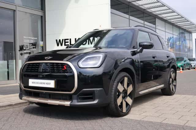 MINI Countryman (2025) thumbnail 3