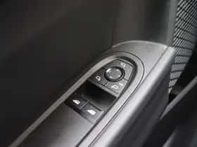 MINI Cooper (2026) thumbnail 24