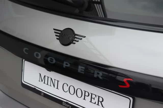 MINI Cooper (2026) thumbnail 6