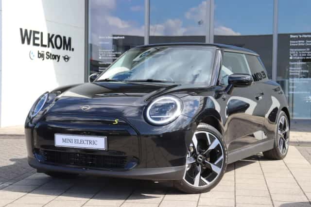 MINI Cooper (2026) thumbnail 1