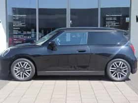 MINI Cooper (2026) thumbnail 4