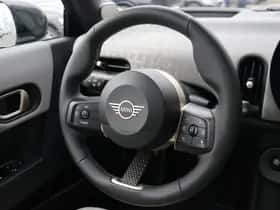 MINI Hatchback (2026) thumbnail 16