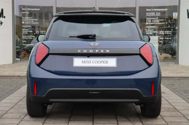 MINI Hatchback (2026) thumbnail 6