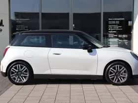 MINI Hatchback (2026) thumbnail 9