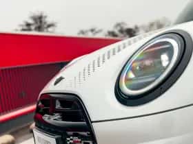 MINI Cabrio (2026) thumbnail 16