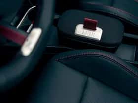MINI Cabrio (2026) thumbnail 5
