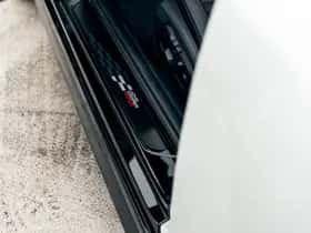 MINI Cabrio (2026) thumbnail 9