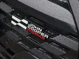 MINI Hatchback (2026) thumbnail 4