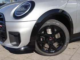 MINI Hatchback (2025) thumbnail 4