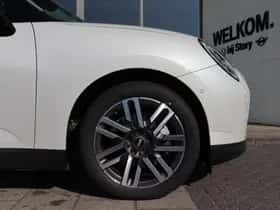 MINI Hatchback (2026) thumbnail 15