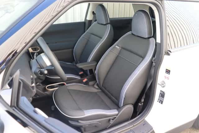 MINI Hatchback (2026) thumbnail 4