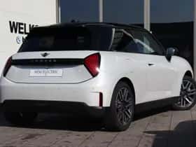 MINI Hatchback (2026) thumbnail 9