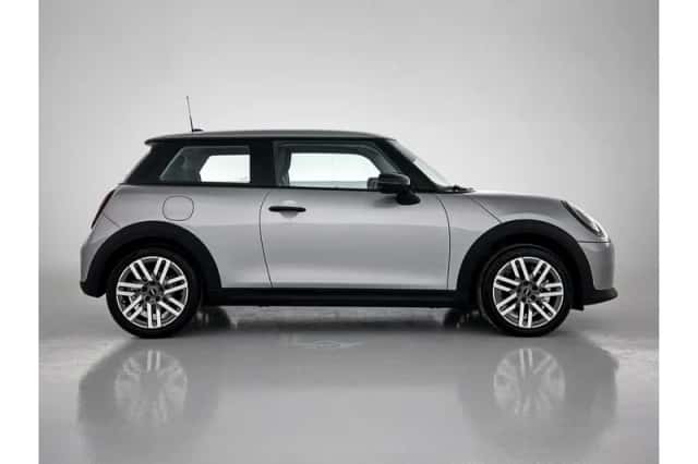 MINI Hatchback (2026) thumbnail 6