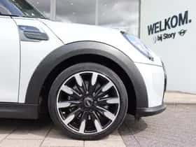 MINI Cabrio (2021) thumbnail 18