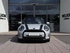 MINI Cabrio (2021) thumbnail 3