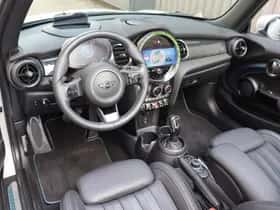 MINI Cabrio (2021) thumbnail 22
