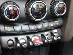 MINI Cabrio (2021) thumbnail 25