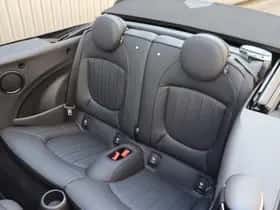 MINI Cabrio (2021) thumbnail 6