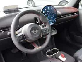 MINI Hatchback (2025) thumbnail 11