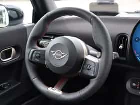 MINI Hatchback (2025) thumbnail 13