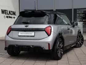 MINI Hatchback (2025) thumbnail 7
