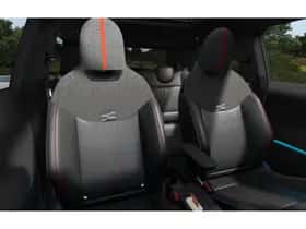 MINI Hatchback (2026) thumbnail 4