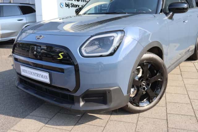 MINI Countryman (2026) thumbnail 2