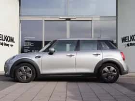 MINI Hatchback (2023) thumbnail 5