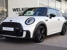 MINI Hatchback (2023) thumbnail 5