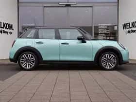 MINI Cooper (2026) thumbnail 4