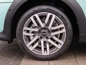 MINI Cooper (2026) thumbnail 6
