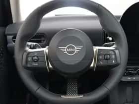 MINI Cooper (2026) thumbnail 10