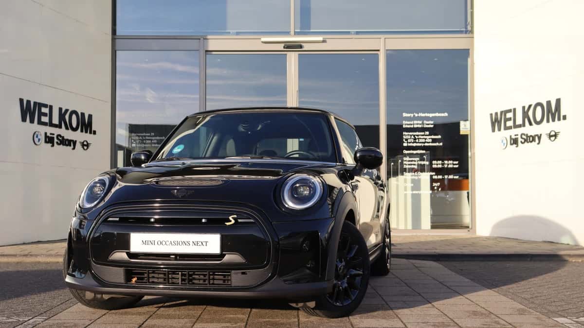 MINI Electric (2021) — foto 1