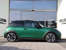 MINI Hatchback (2025) thumbnail 10