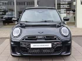 MINI Hatchback (2026) thumbnail 2