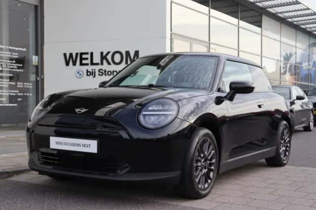 MINI Cooper (2026) thumbnail 5