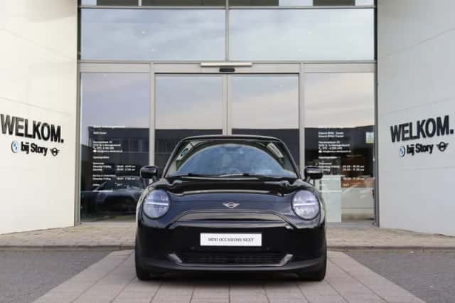 MINI Cooper (2026) thumbnail 3